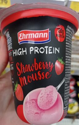strawberry mousse